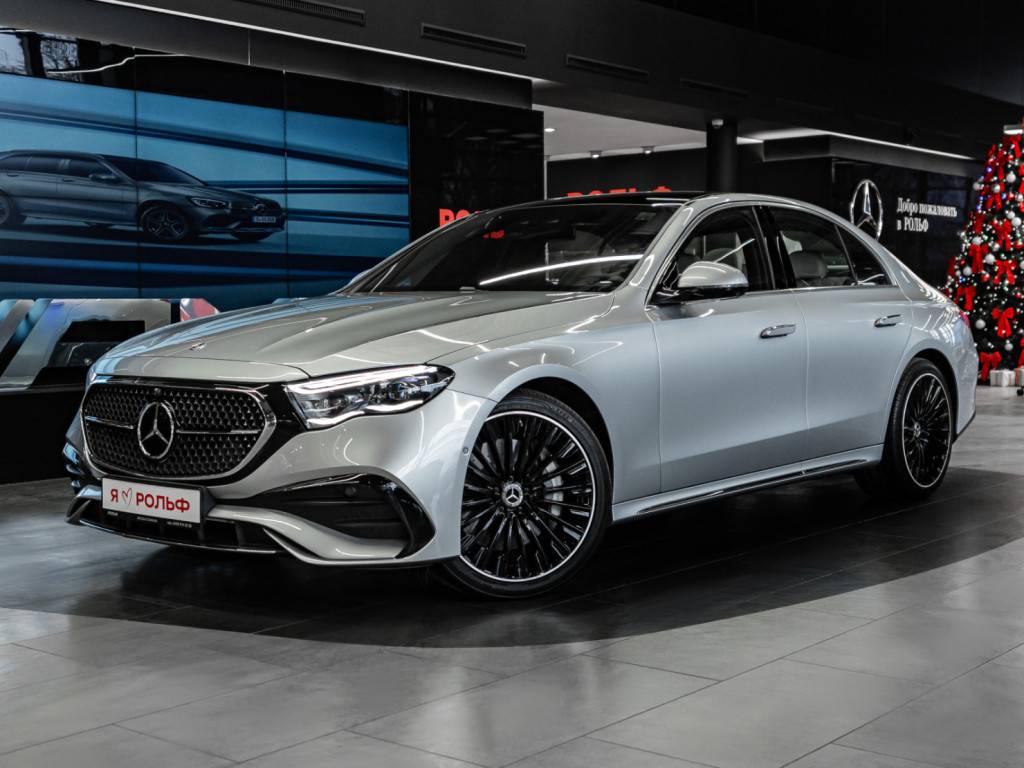 Mercedes-Benz E седан 300 4MATIC AMG Line