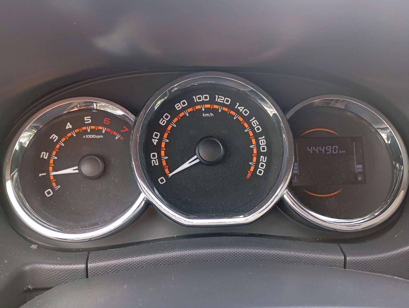 Lada Largus универсал,  44 490 км, 2024 года в лизинг