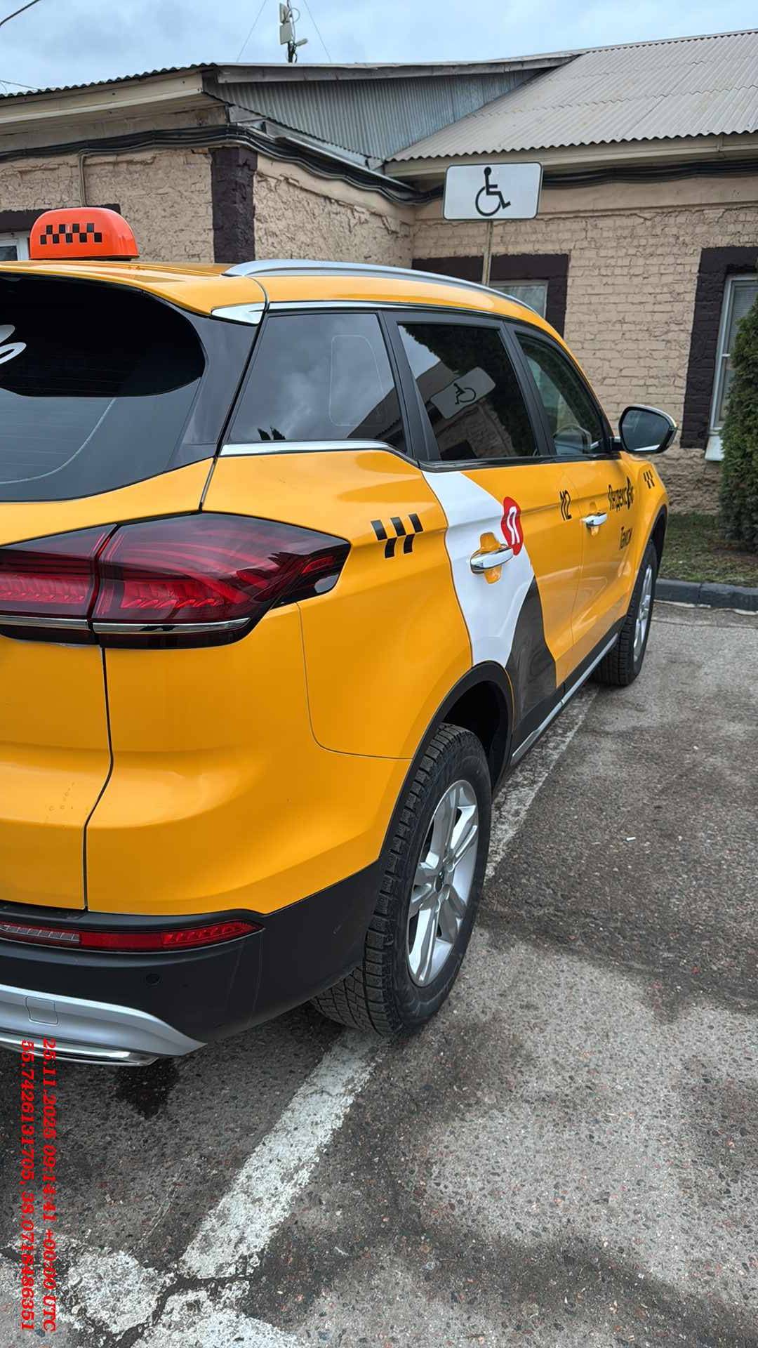 Geely Atlas Pro,  96 088 км, 2024 года в лизинг