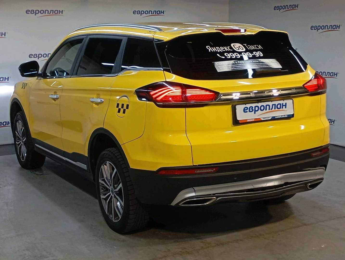Geely Atlas Pro,  80 347 км, 2024 года в лизинг
