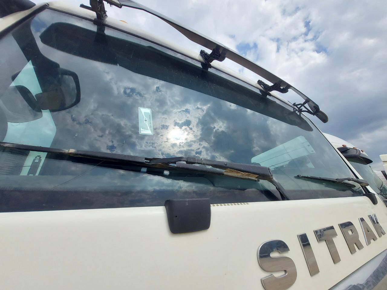 Sitrak C7H 4x2 ZZ4186V361HE Лот 000006840
