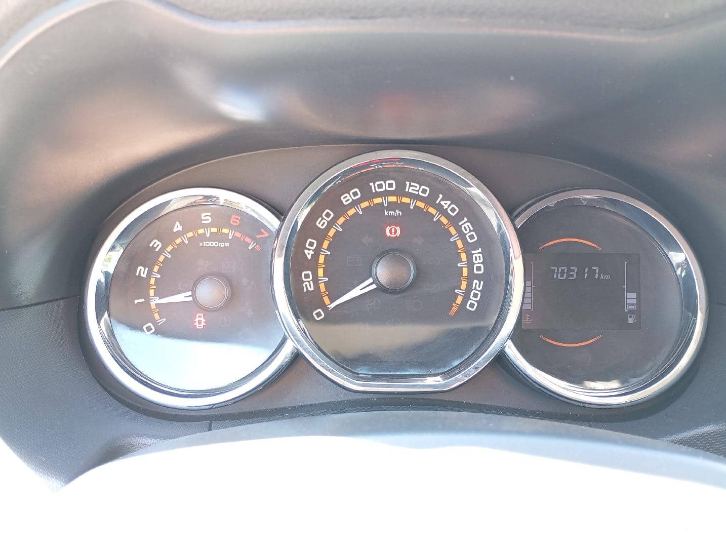 Lada Largus универсал,  70 317 км, 2024 года в лизинг