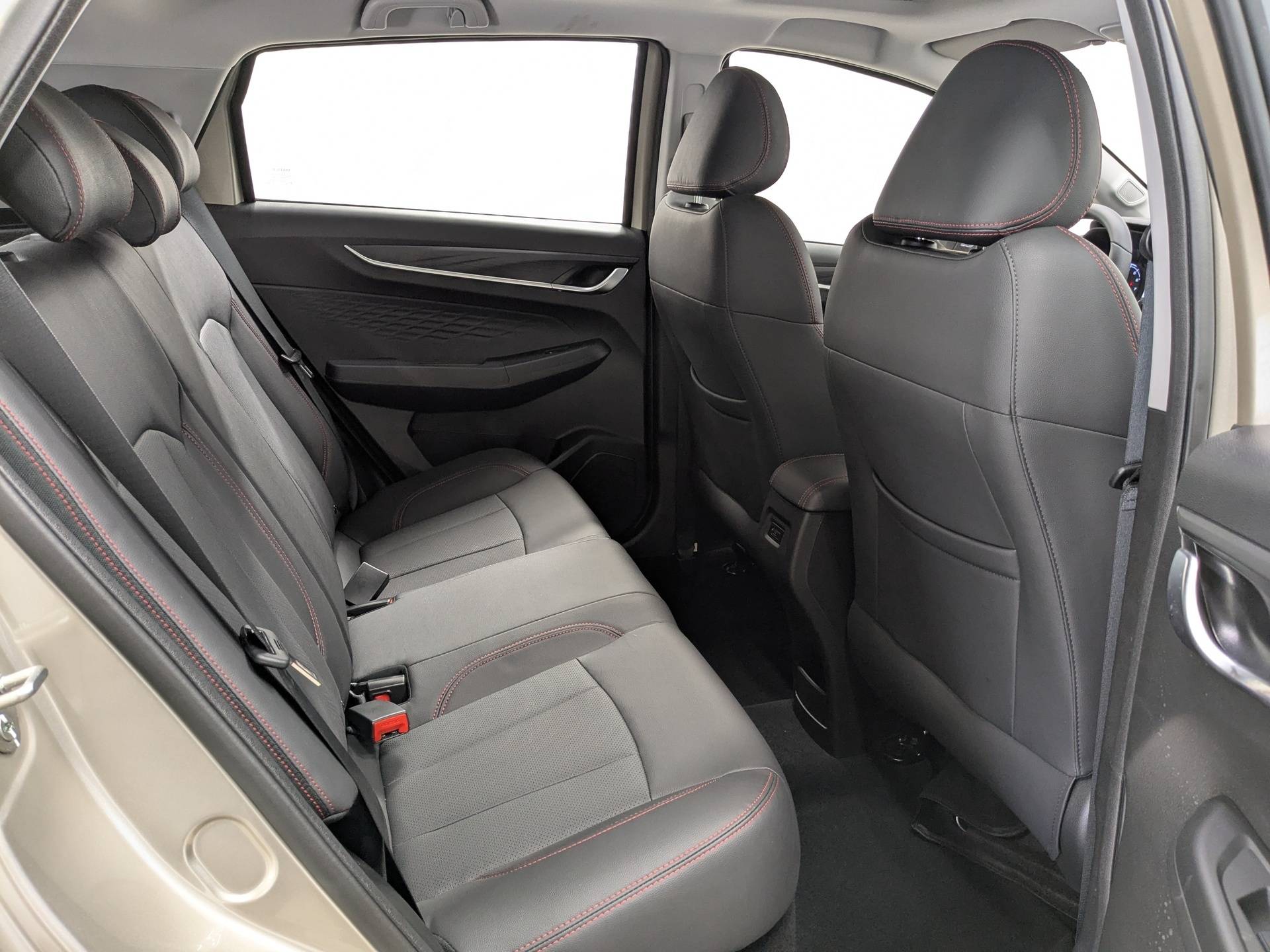 Livan X3PRO Luxury 1.5 CVT