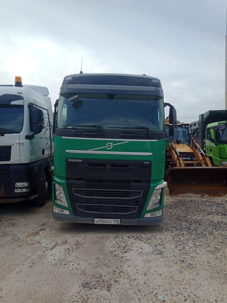 Volvo FH 460 4x2 (FH Globetrotter)
