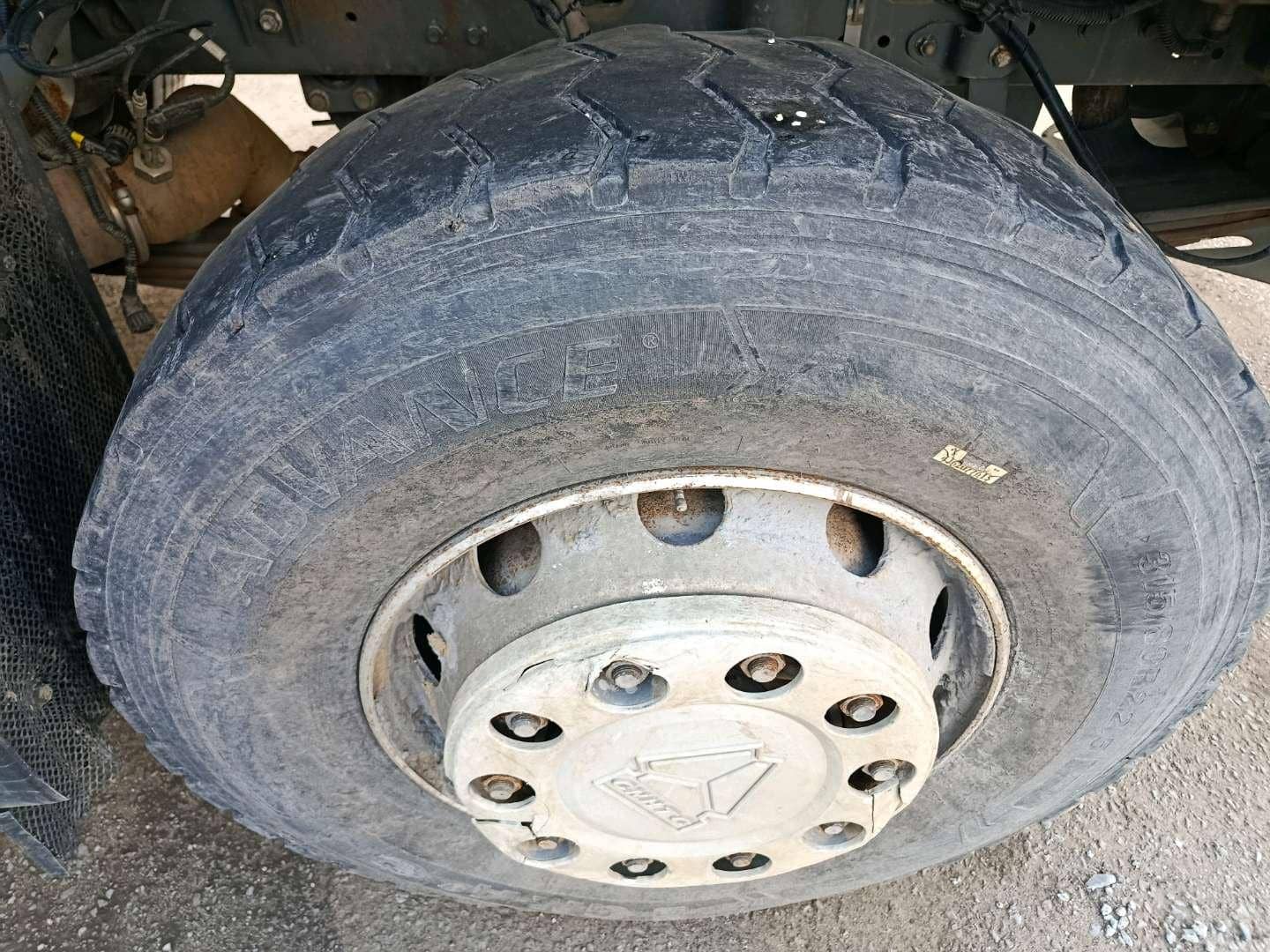 HOWO Sitrak C7H 8x4,  256 969 км, 2022 года в лизинг