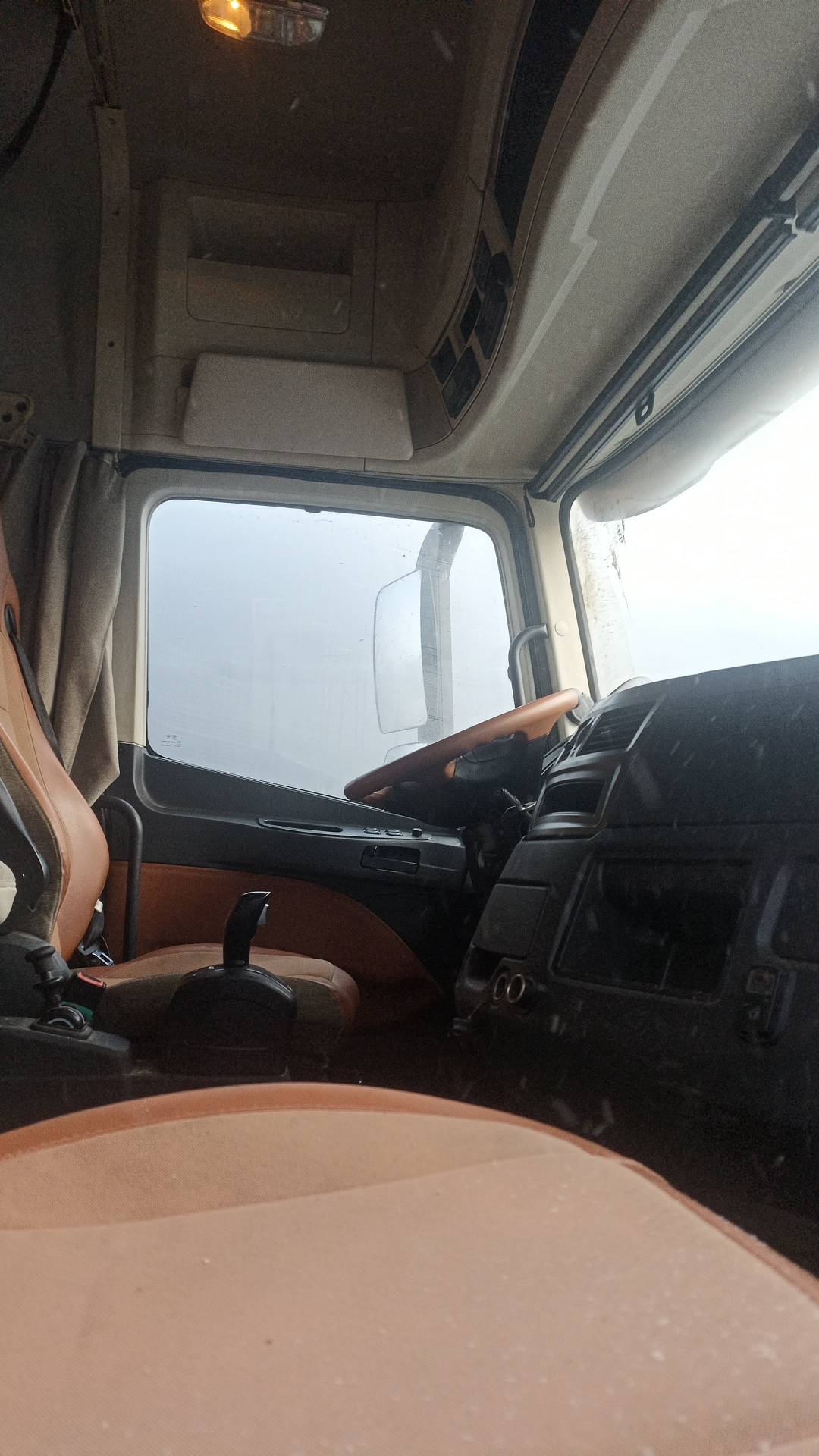 VALDAI Valdai 45 (FB2R13),  218 019 км, 2024 года в лизинг