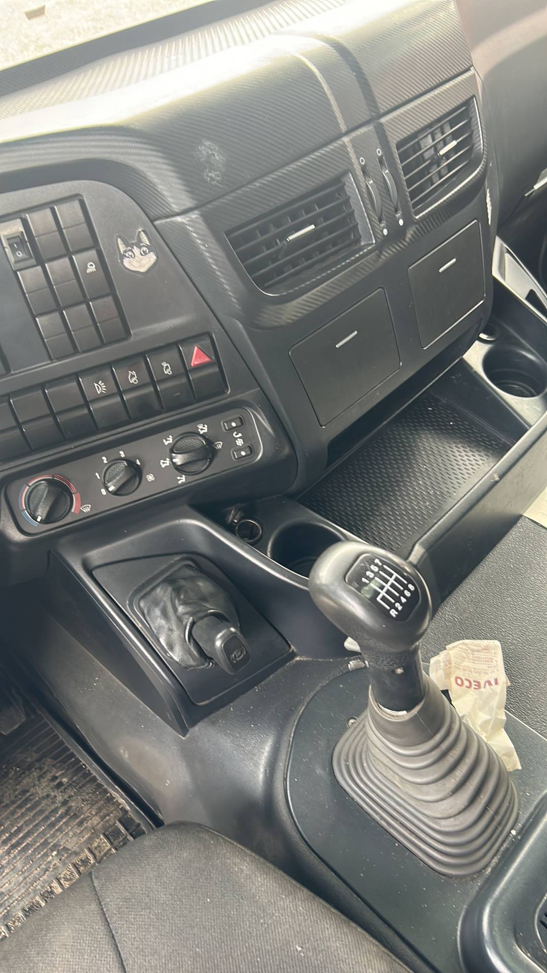 IVECO Stralis AT440S42T/P RR 4x2 (HI-ROAD),  1 км, 2018 года в лизинг