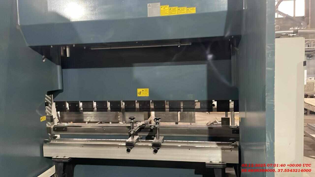 Durmazlar DURMA AD-R 25100 Гидравлический листогибочный пресс
