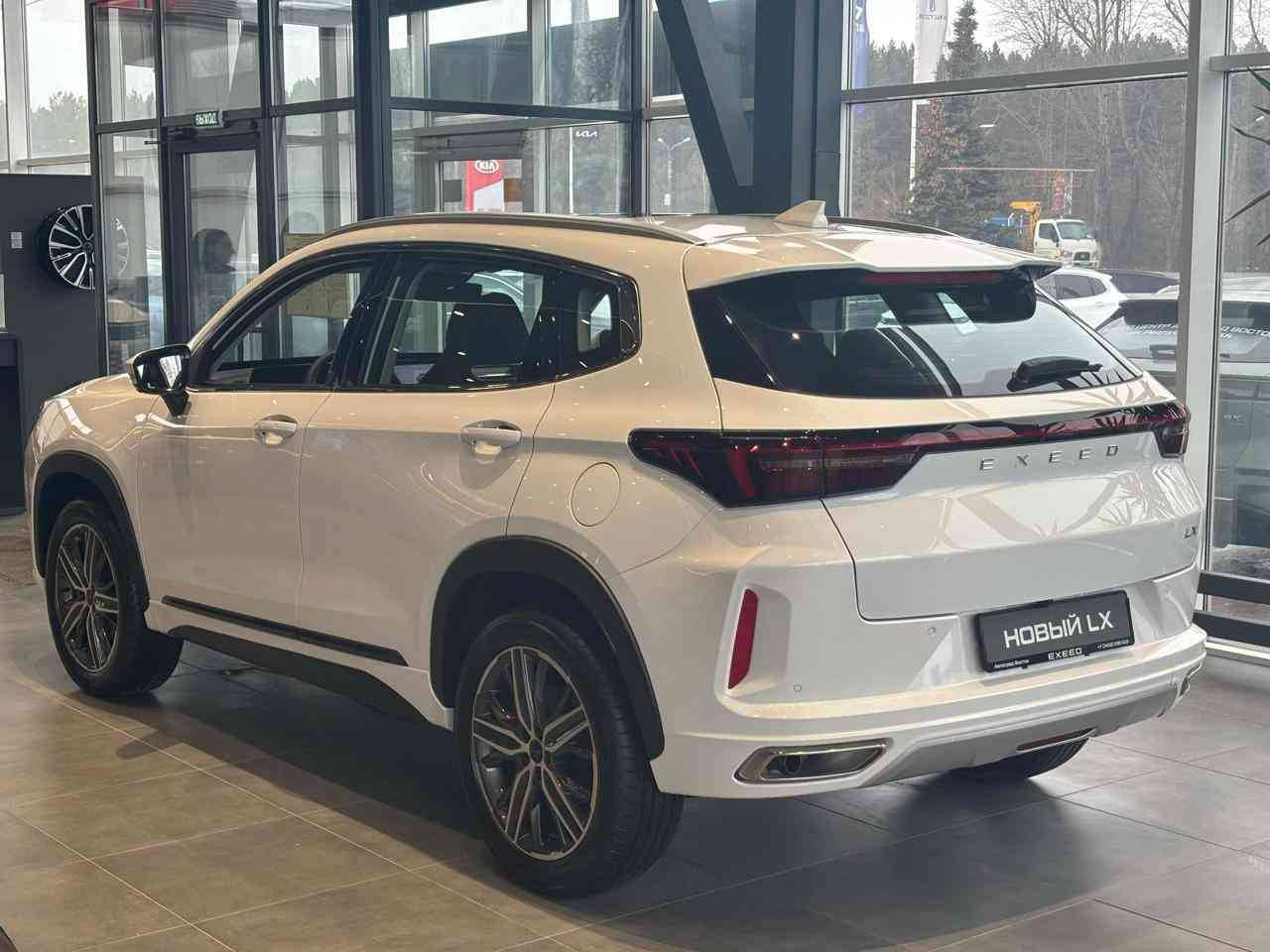 EXEED LX Premium 1.6T 7DCT