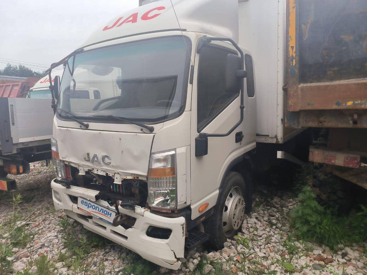 JAC N120