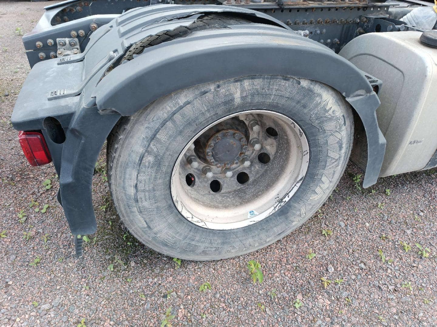 Volvo FH 460 4x2 (FH Globetrotter),  460 477 км, 2020 года в лизинг