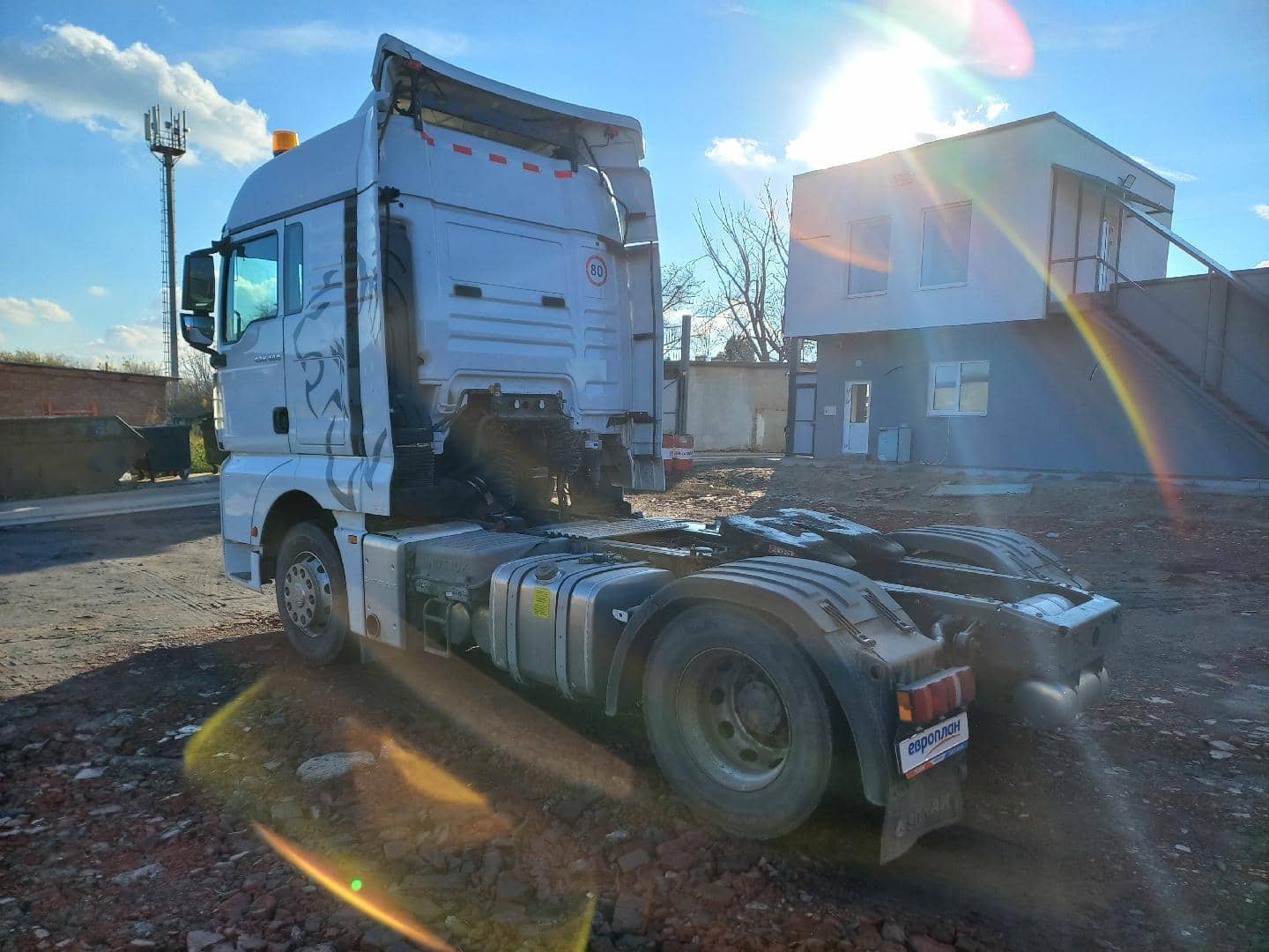 Sitrak C7H 4x2 ZZ4186V361HE,  225 282 км, 2023 года в лизинг