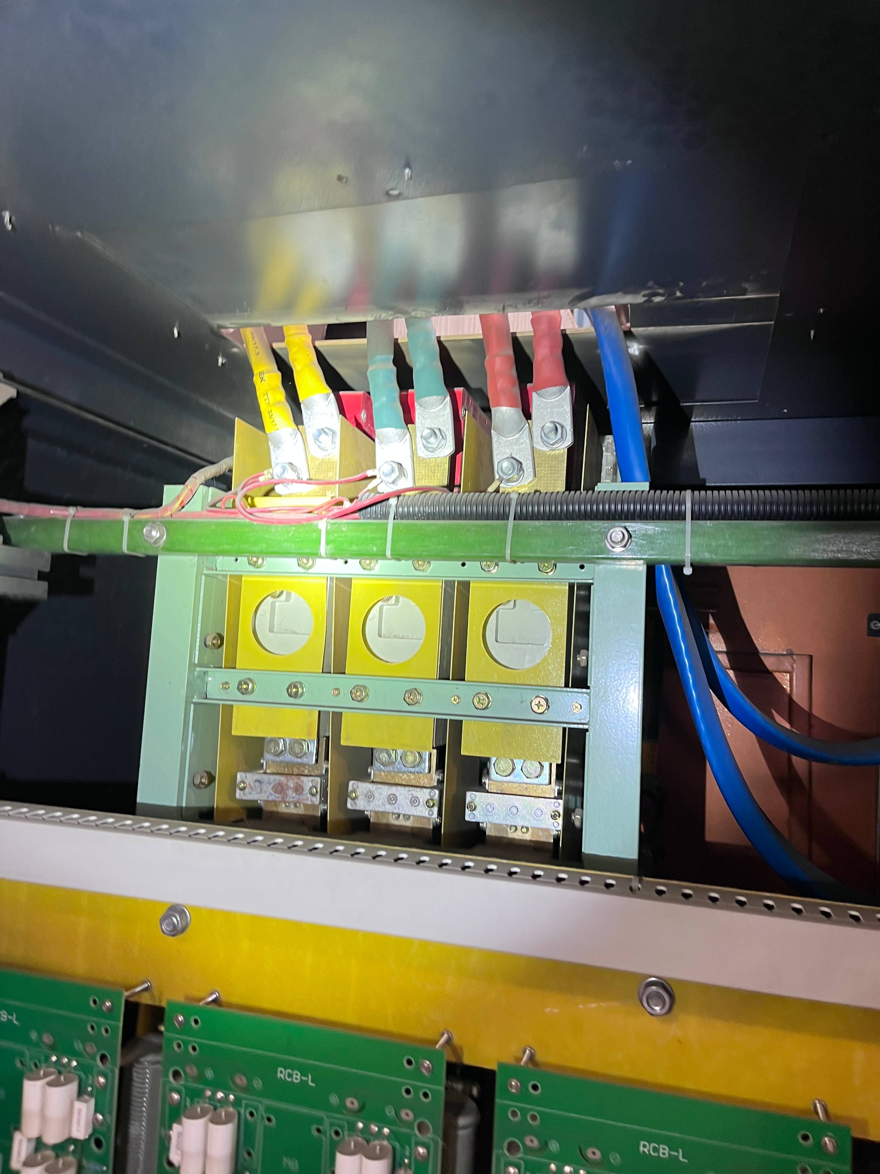 Shandong Huaxin Electric UI-0.35Т-300KW/1S Индукционная плавильная печь, 2022 года в лизинг