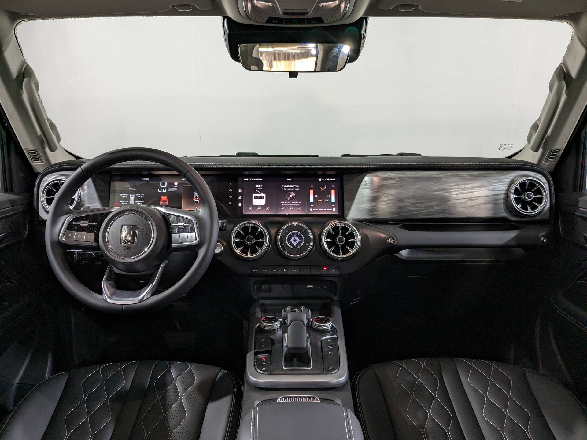 Tank 300 Adventure 2.0 8AT 4WD