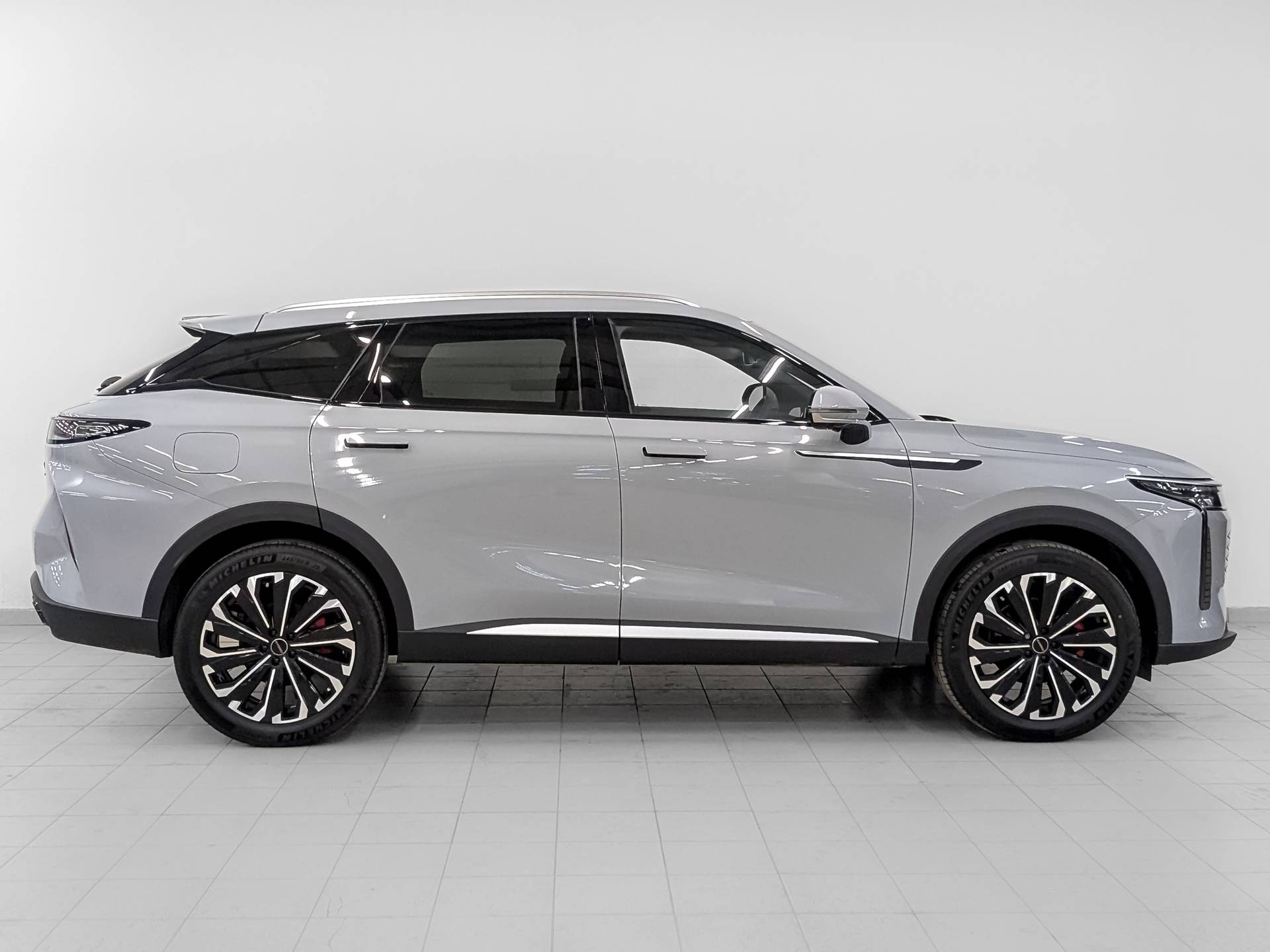 EXEED RX Platinum 2.0 TGDI DCT7 AWD