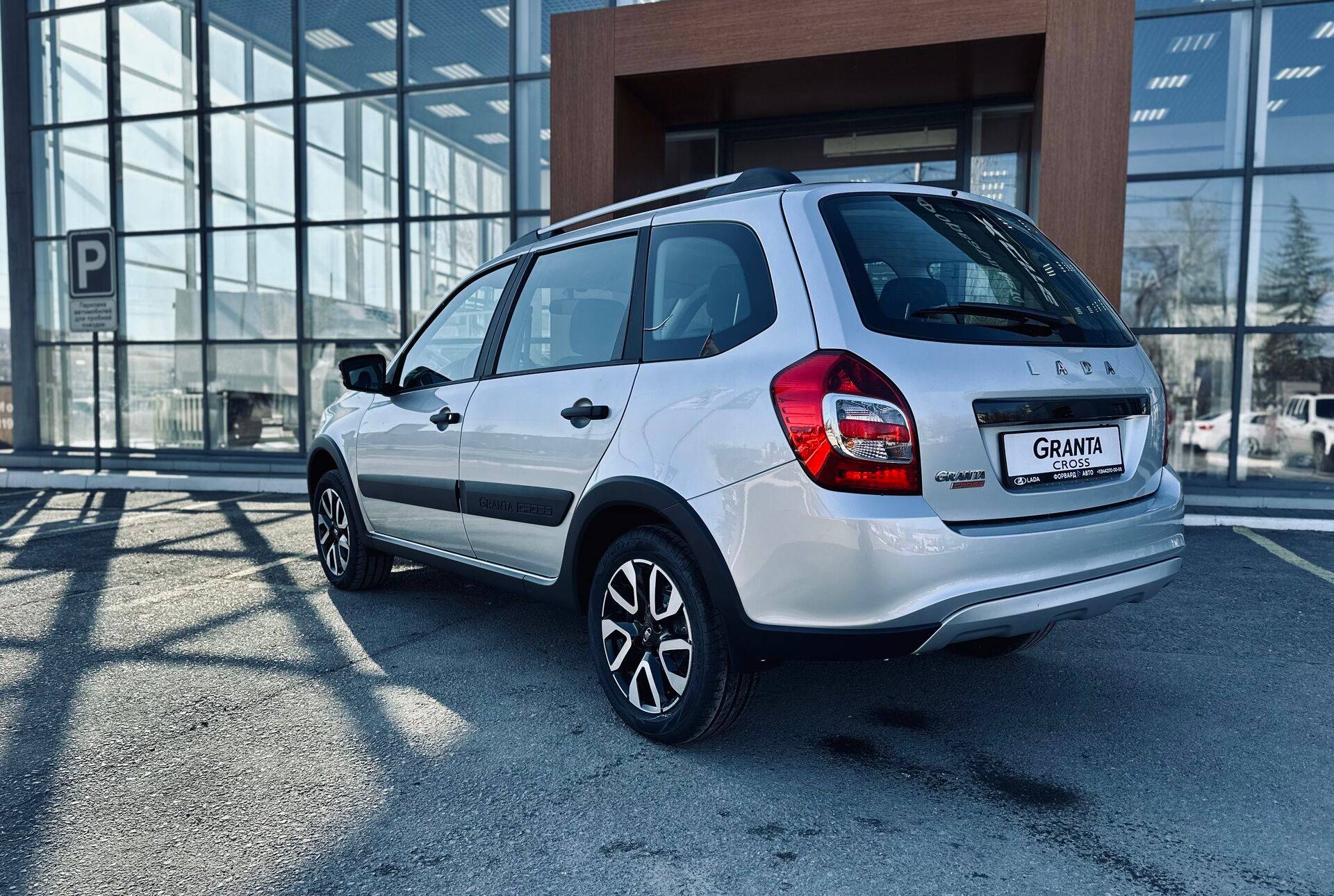 Lada Granta Cross Comfort 24 1.6 90hp 5MT