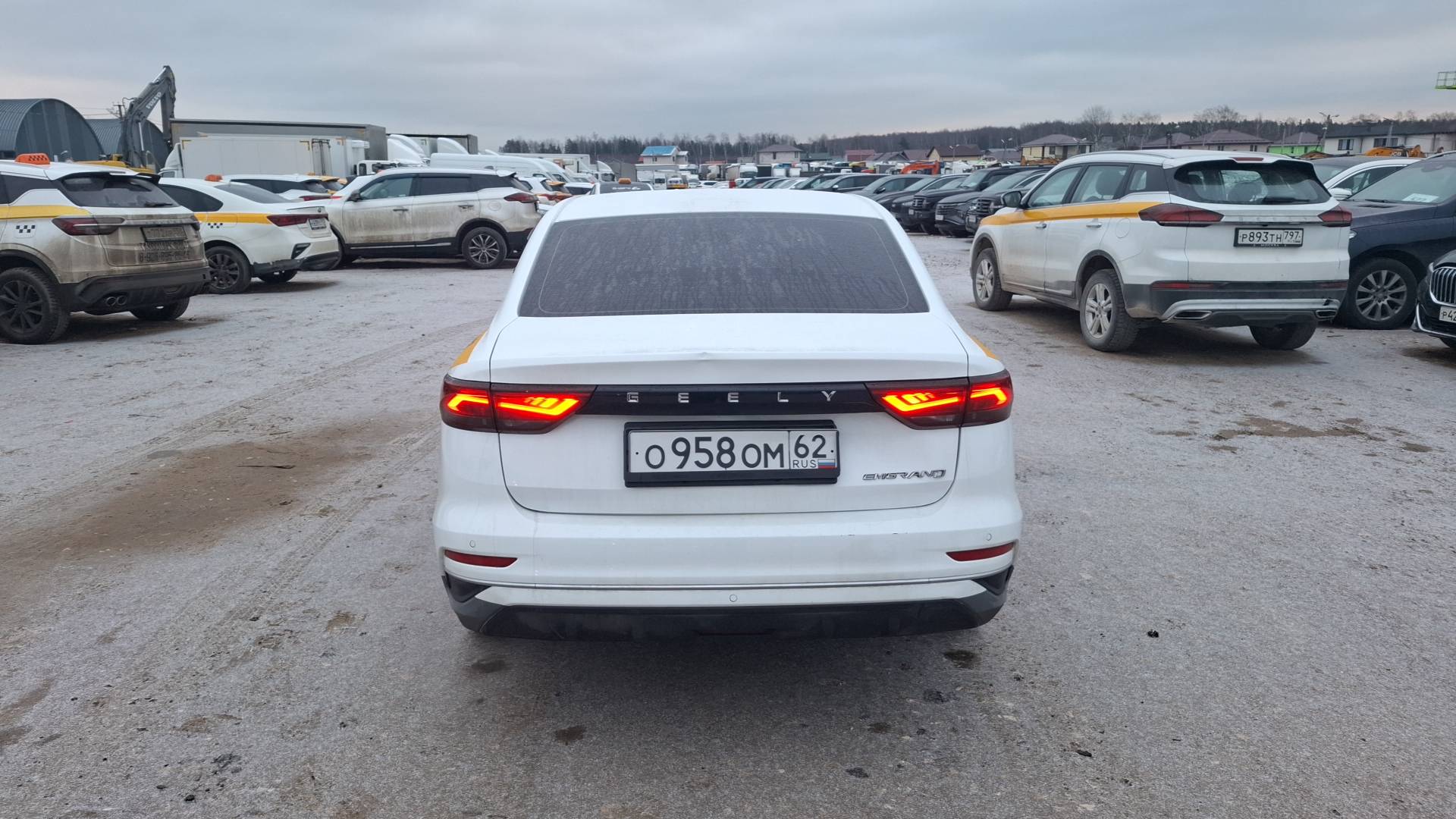 Geely Emgrand,  143 581 км, 2024 года в лизинг