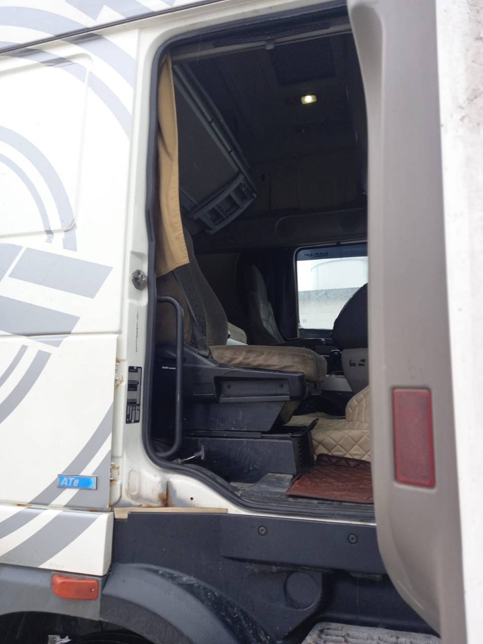 DAF XF105.460 FT 4x2 (Super Space Cab) Лот 000007827