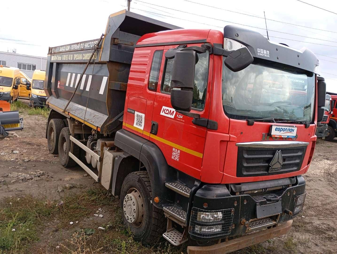 HOWO ZZ3256V384GE 6x4,  133 443 км, 2023 года в лизинг