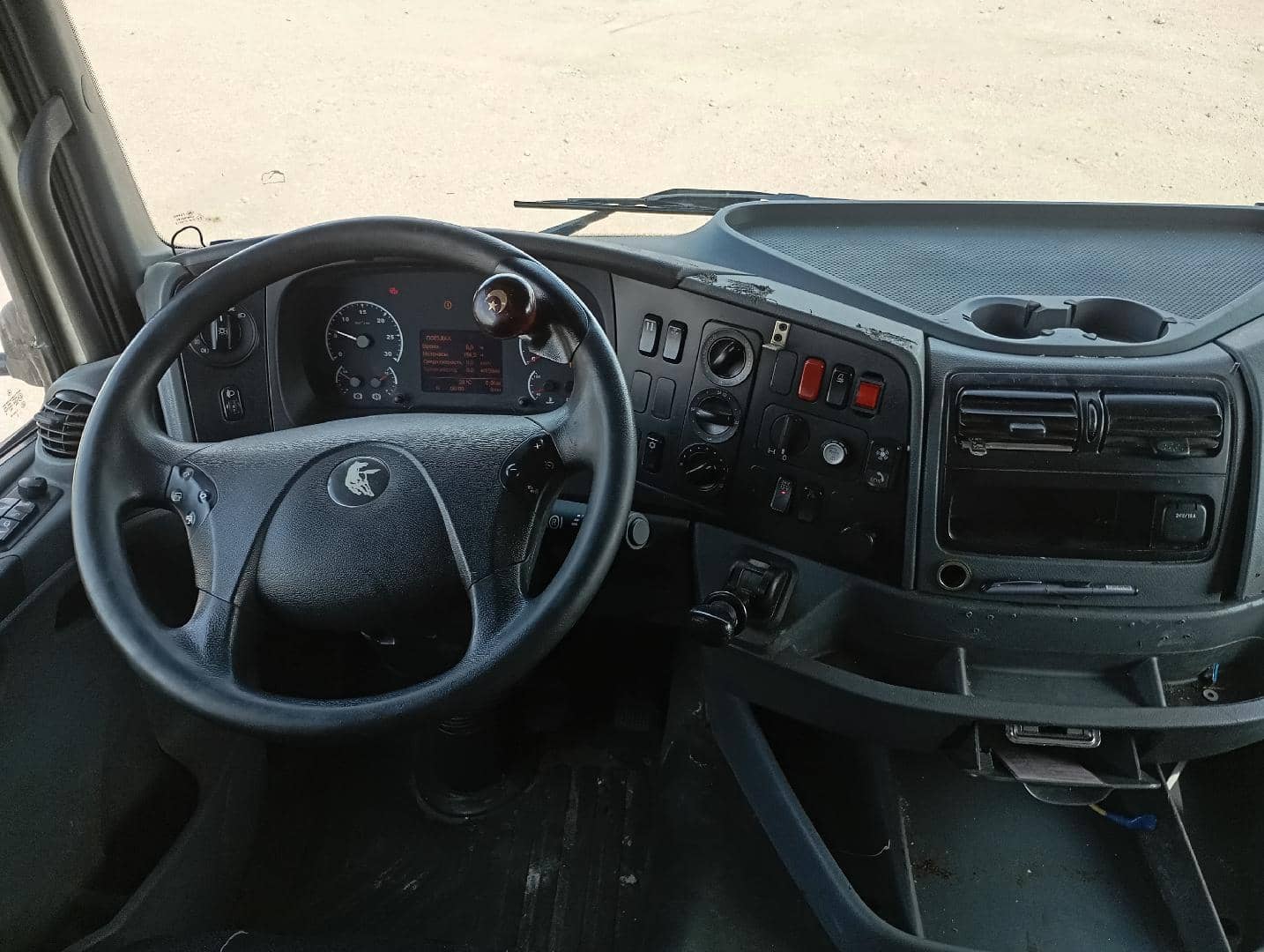 КАМАЗ 5490-S5 (M1840),  800 000 км, 2018 года в лизинг