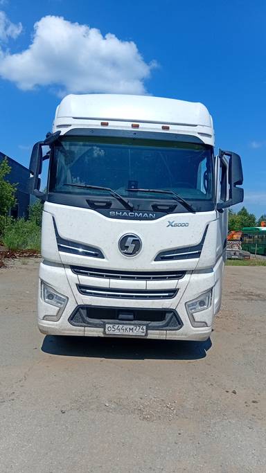 Shacman SX4188YY381