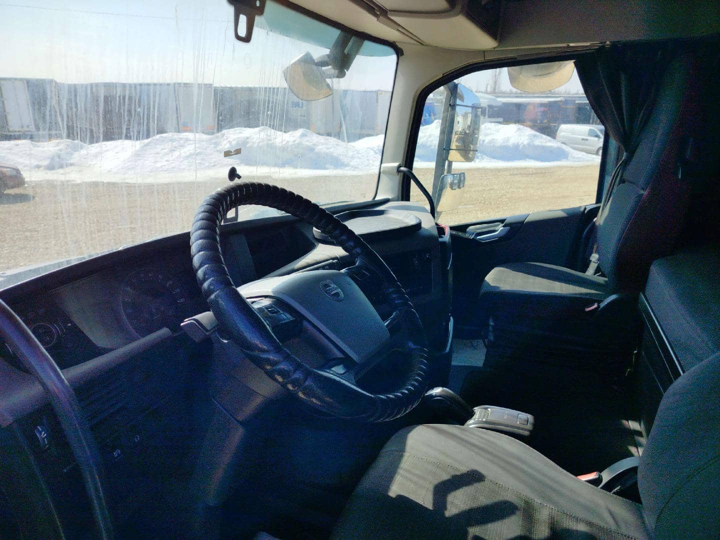 Volvo FH 460 6x2 (FH),  1 558 975 км, 2019 года в лизинг