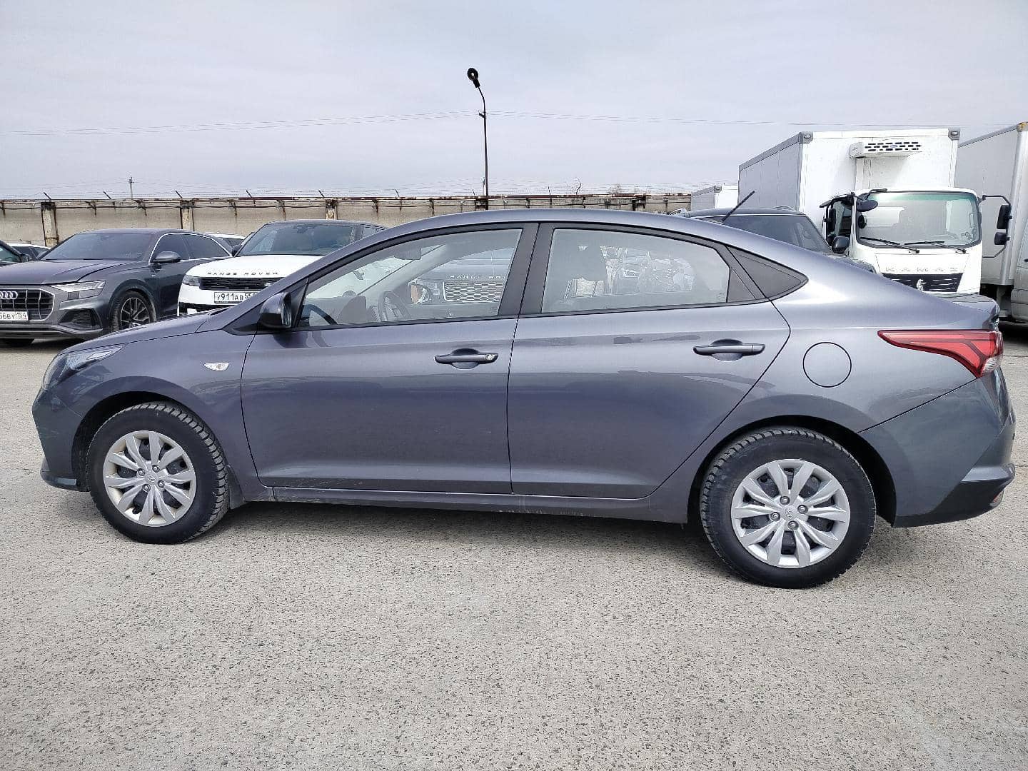 Hyundai Solaris,  71 075 км, 2021 года в лизинг