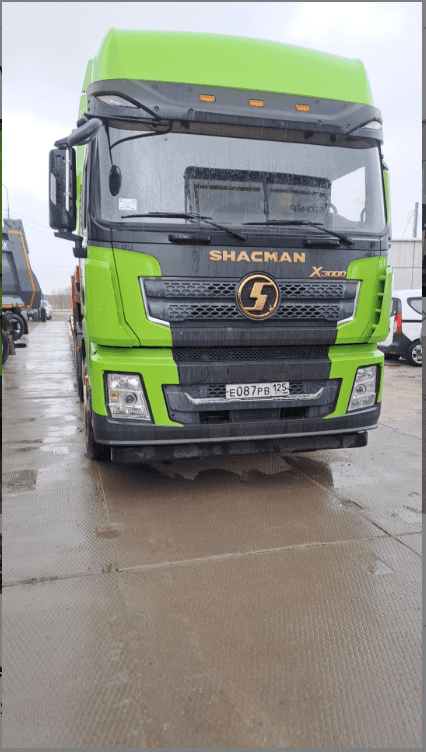 Shacman SX42584W324C