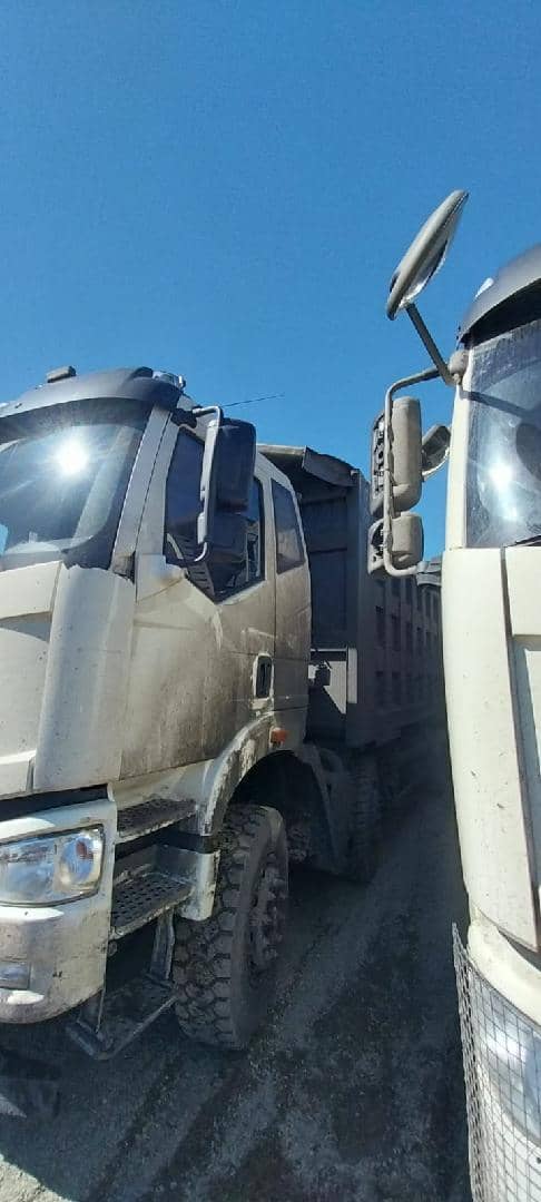 FAW CA3310P66K24T4E5 8х4,  135 366 км, 2022 года в лизинг