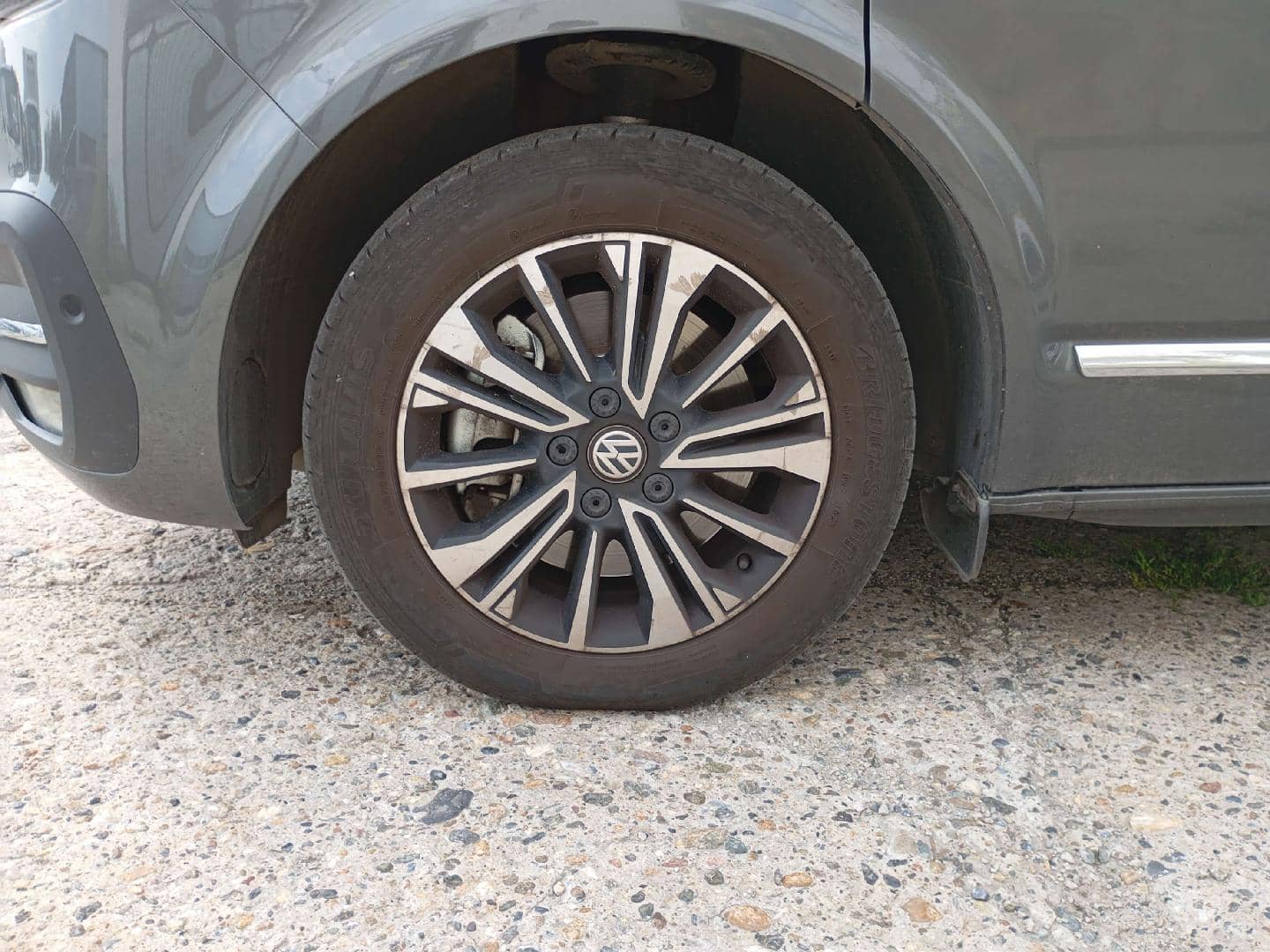Volkswagen Multivan,  53 860 км, 2023 года в лизинг