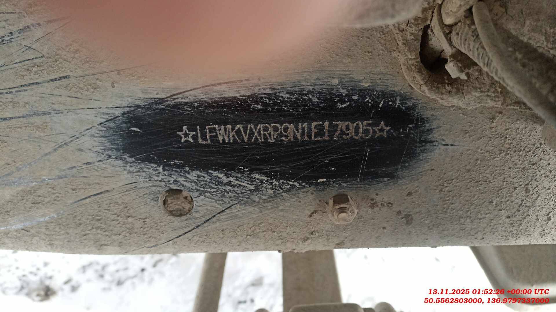 FAW CA3250P66K24T1E5 6х4,  106 364 км, 2022 года