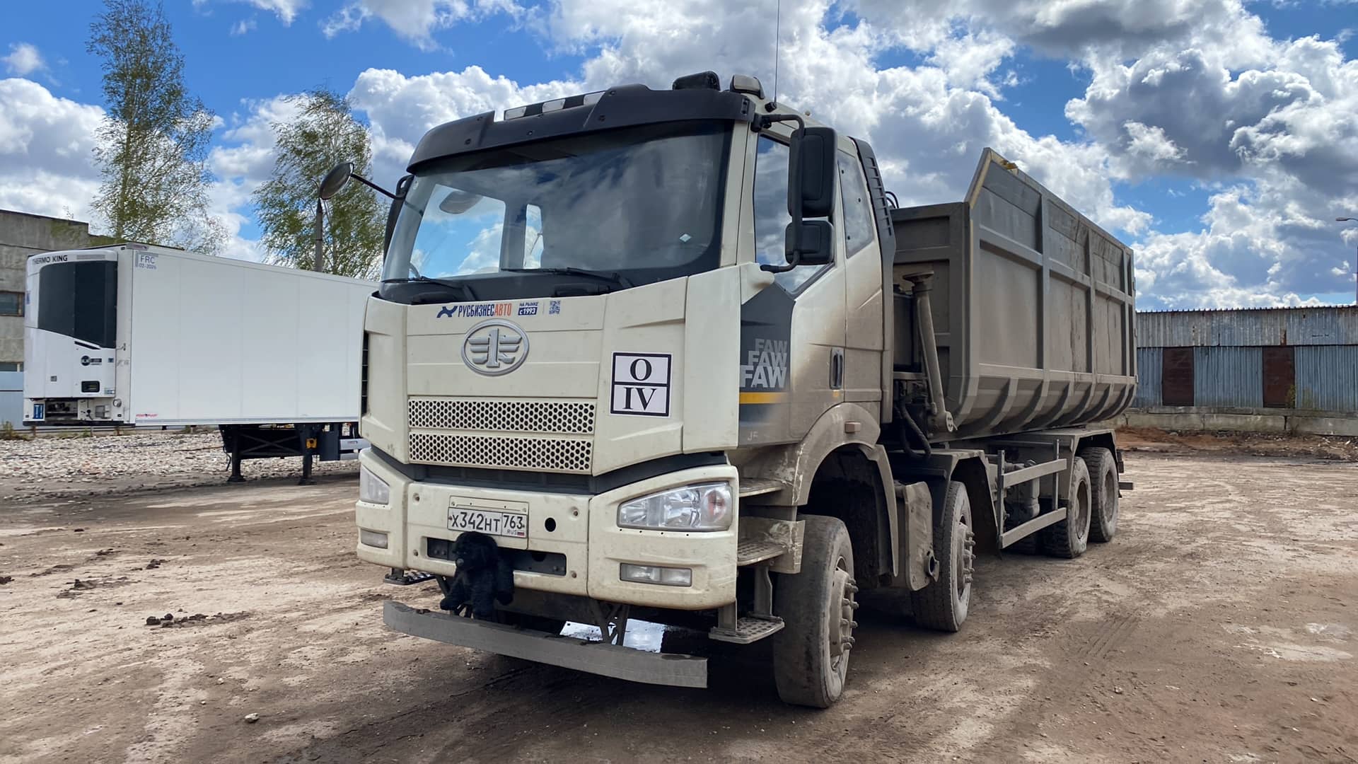 FAW CA3310P66K24T4E5 8x4,  109 985 км, 2024 года в лизинг