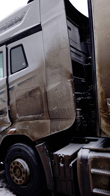 FAW CA4180P77K25E5 4x2