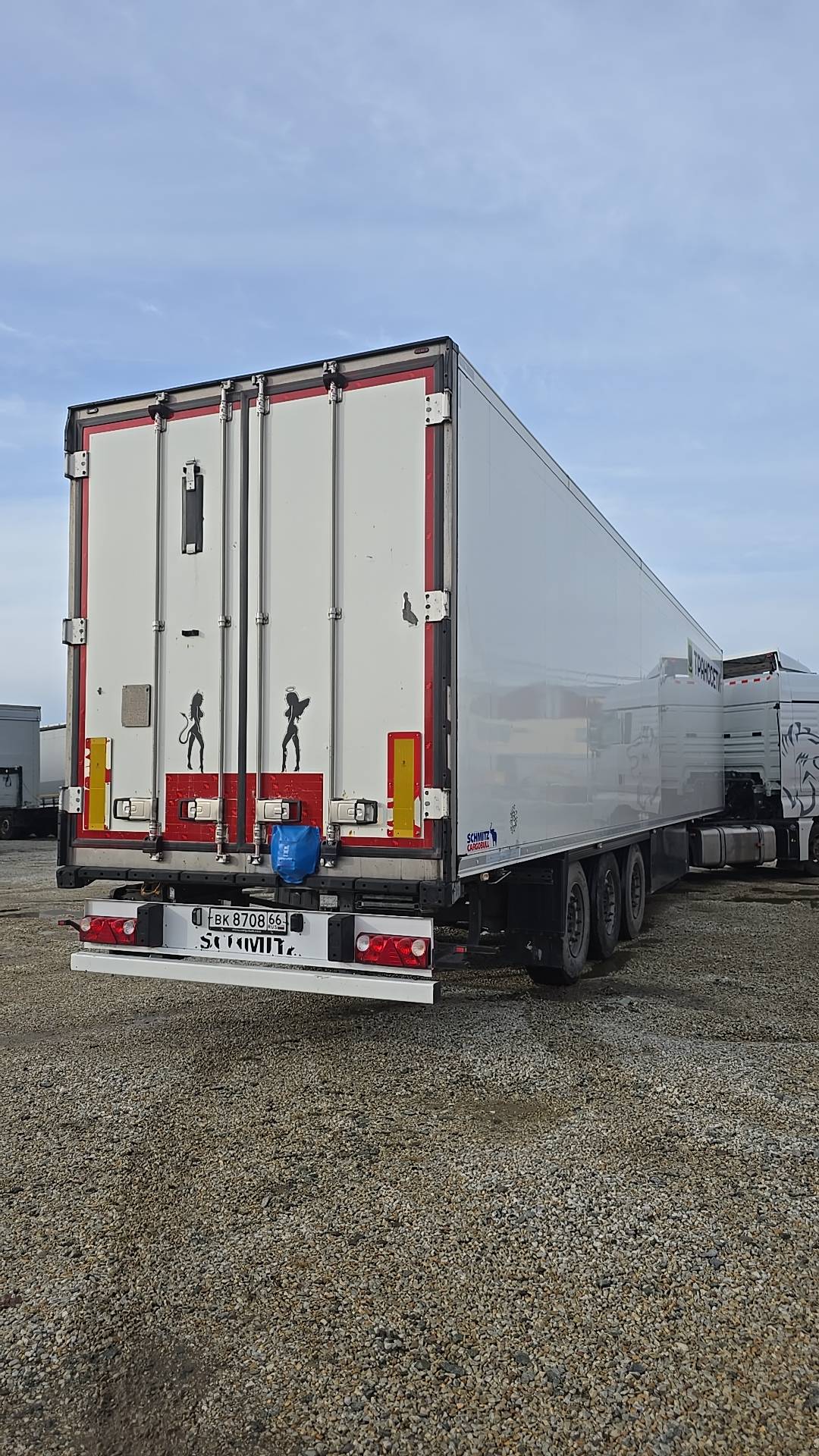 SCHMITZ Рефрижератор SCB*S3B, 2017 года