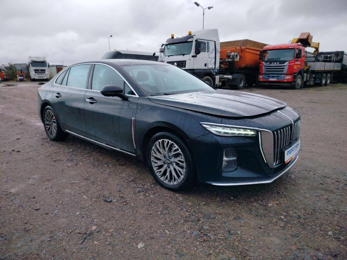 Hongqi H5,  234 352 км, 2024 года в лизинг