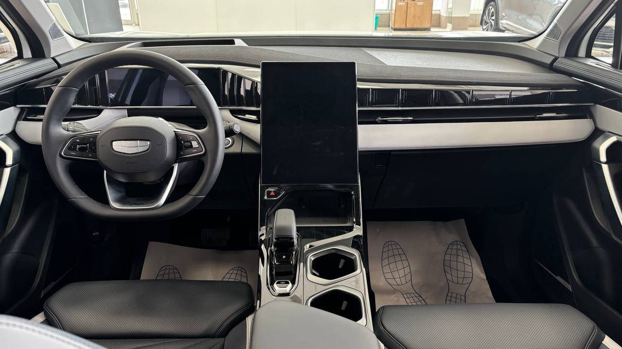 Geely Atlas Flagship Sport 2.0T 7DCT 2WD