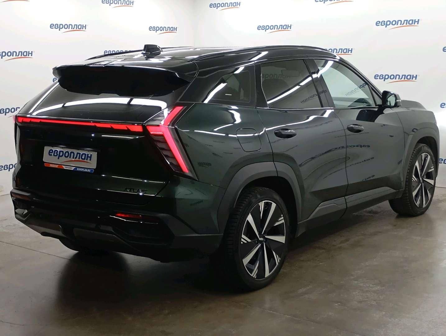 Geely Atlas,  129 159 км, 2023 года в лизинг