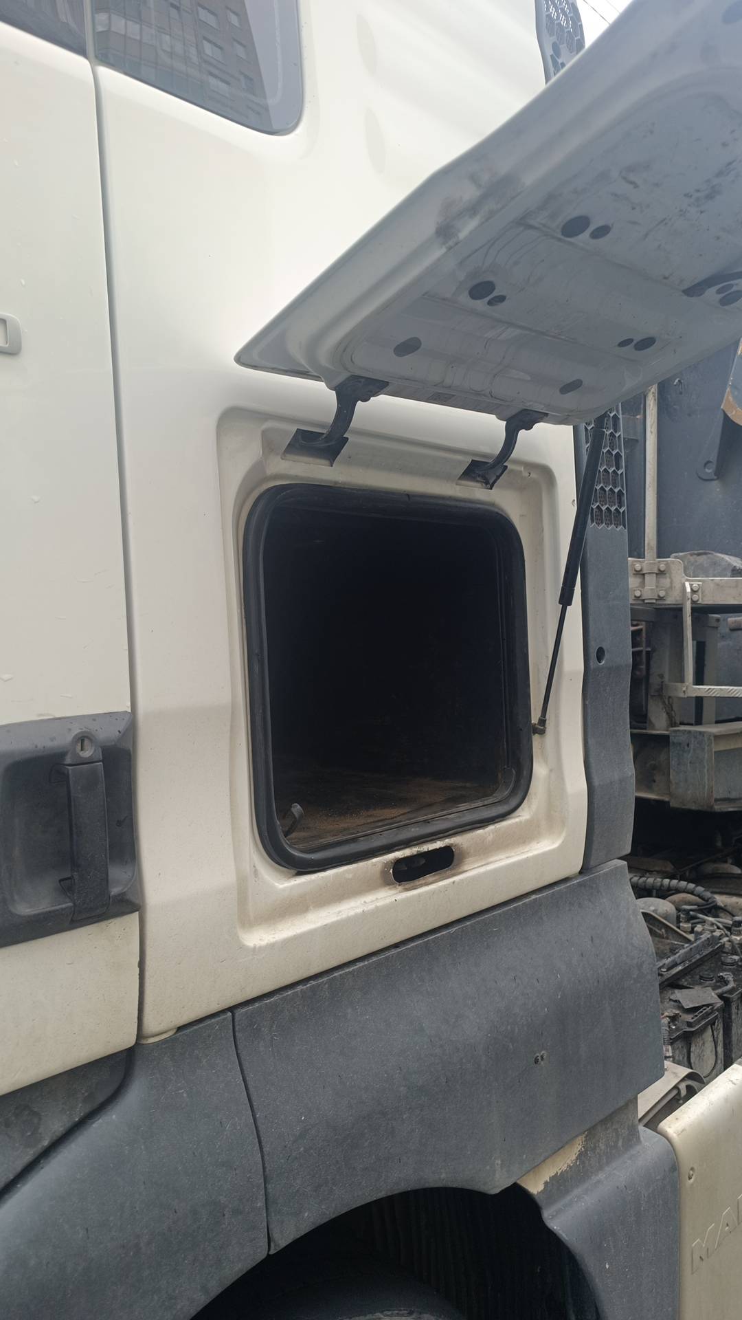 MAN TGX 18.400 4X2 BLS (XL),  865 695 км, 2020 года