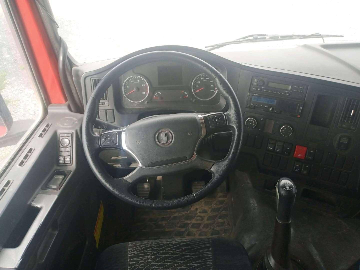 Shacman SX33186W366C,  180 809 км, 2022 года в лизинг