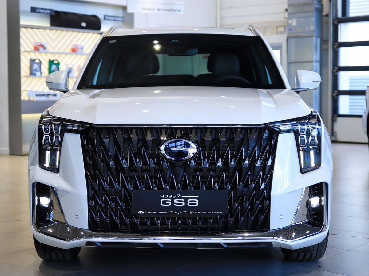 GAC GS8 Джи-Икс Премиум 2.0 АТ полный привод (GX Premium)