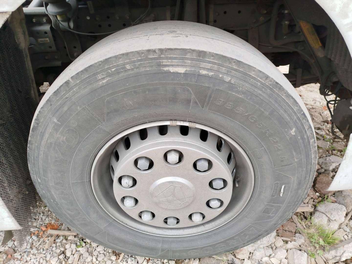 Sitrak C7H 4x2 ZZ4186V361HE,  661 834 км, 2022 года в лизинг