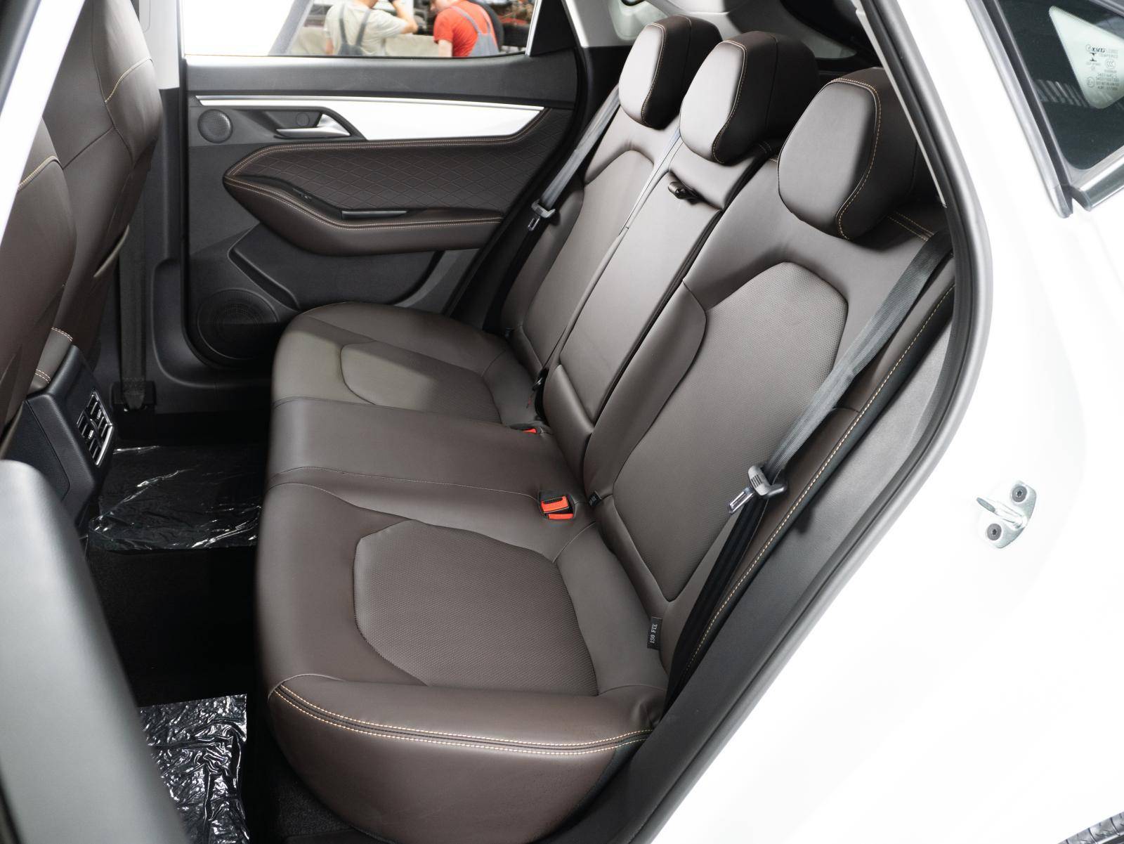 JAC J7 1.5 T CVT luxury