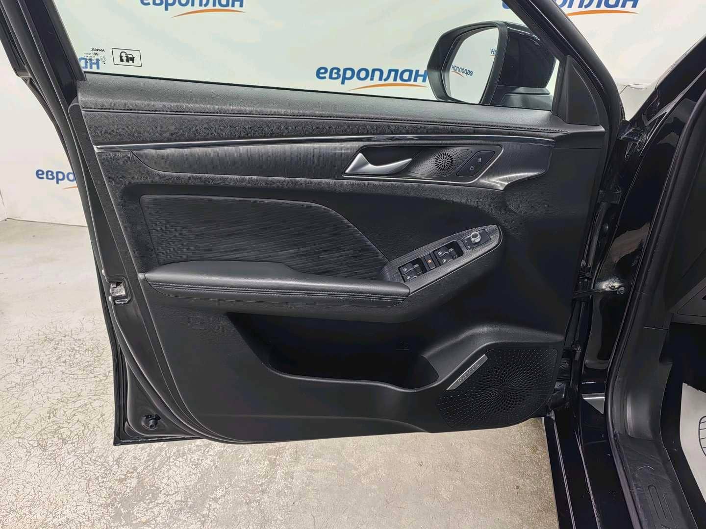 Haval Jolion,  120 845 км, 2023 года в лизинг