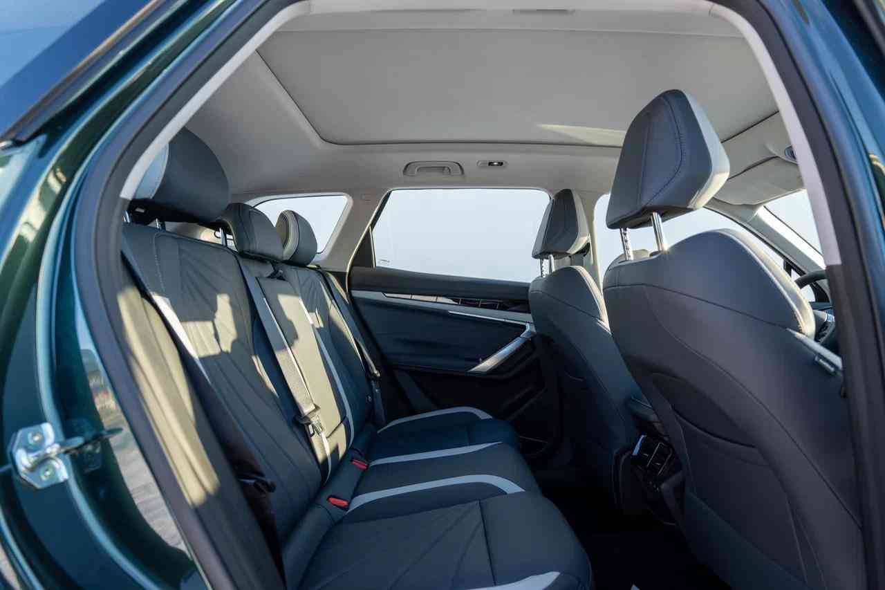 Geely Atlas Флагман 2.0Т АТ полный привод