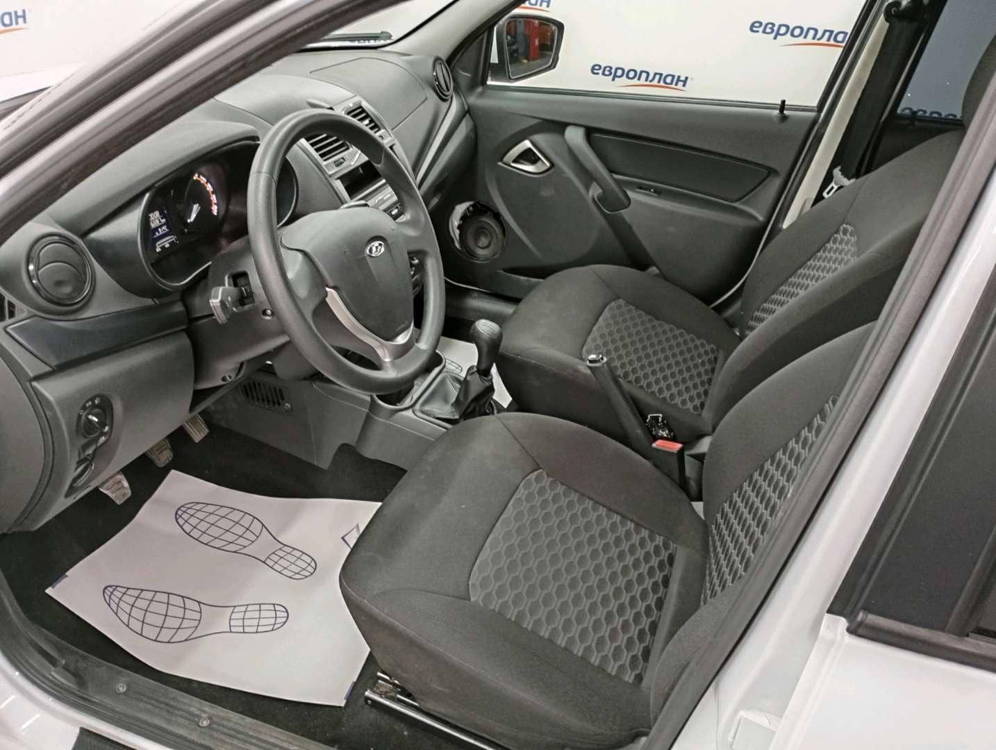Lada Granta седан,  62 287 км, 2023 года в лизинг