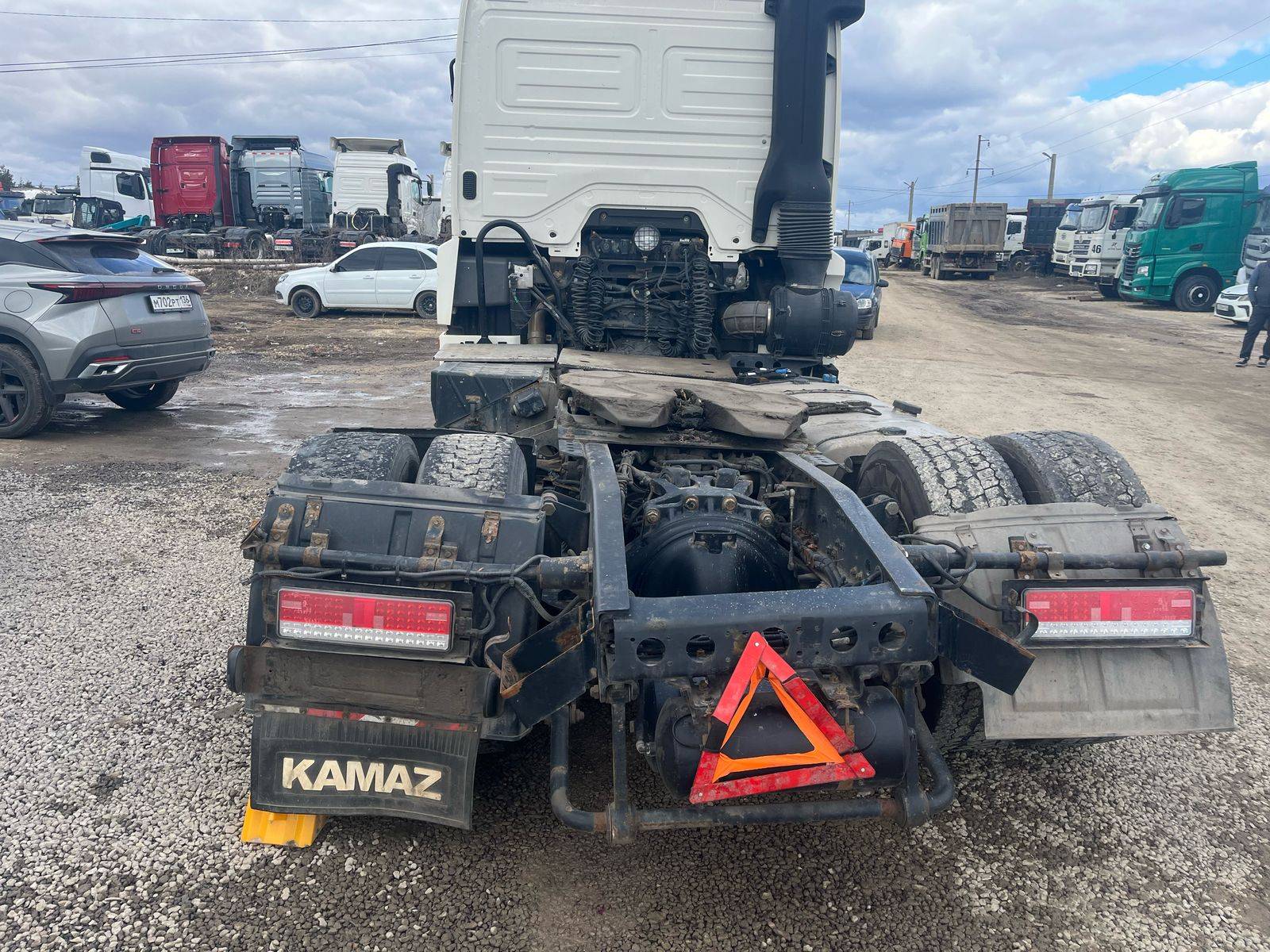 КАМАЗ 5490-S5 (M1840),  300 000 км, 2021 года в лизинг