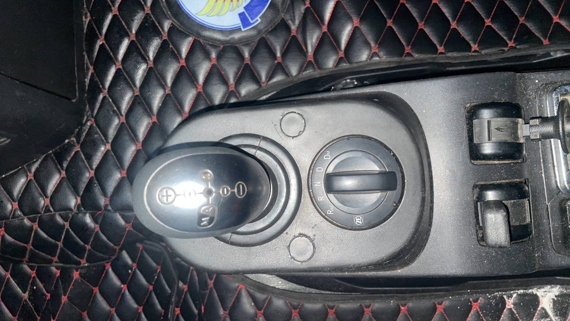 Sitrak C7H 4x2 ZZ4186V361HE,  421 770 км, 2022 года в лизинг