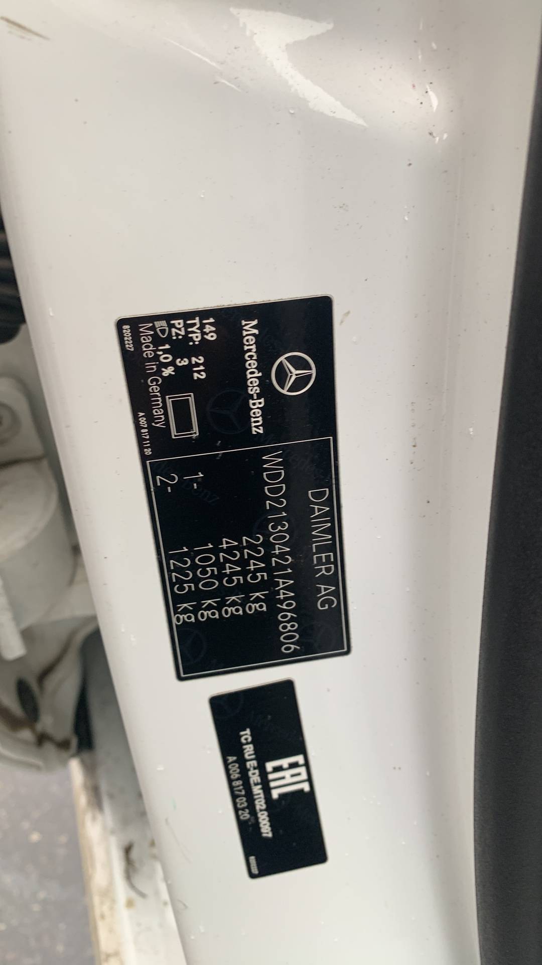 Mercedes-Benz E седан,  240 000 км, 2018 года в лизинг