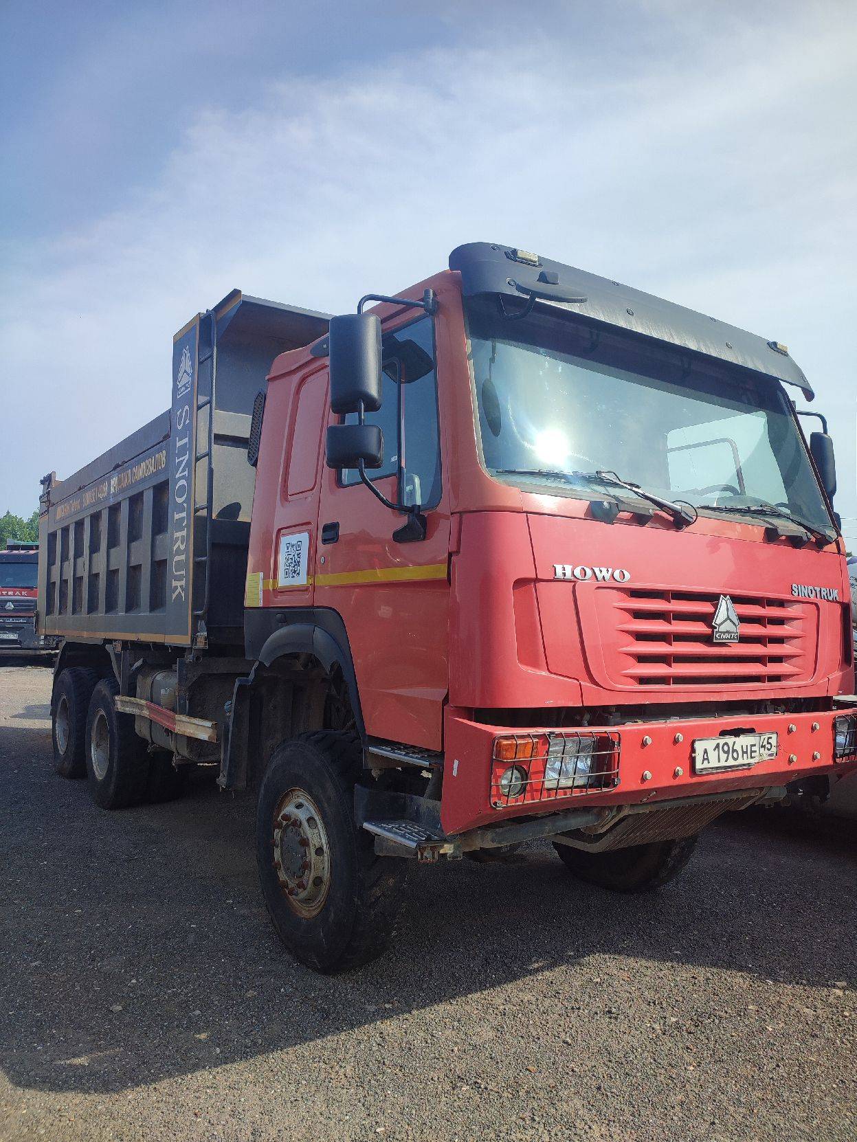 HOWO ZZ3327S3857E 6х6,  80 751 км, 2022 года в лизинг