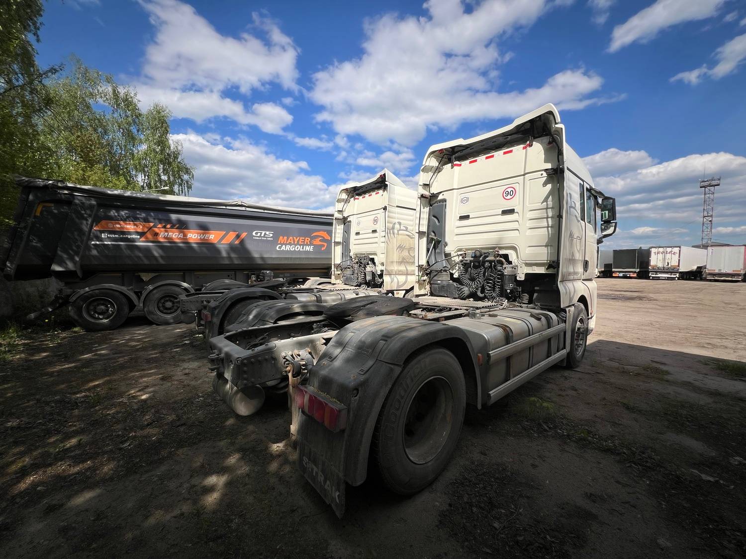 Sitrak ZZ4186V391HE Лот 000007540